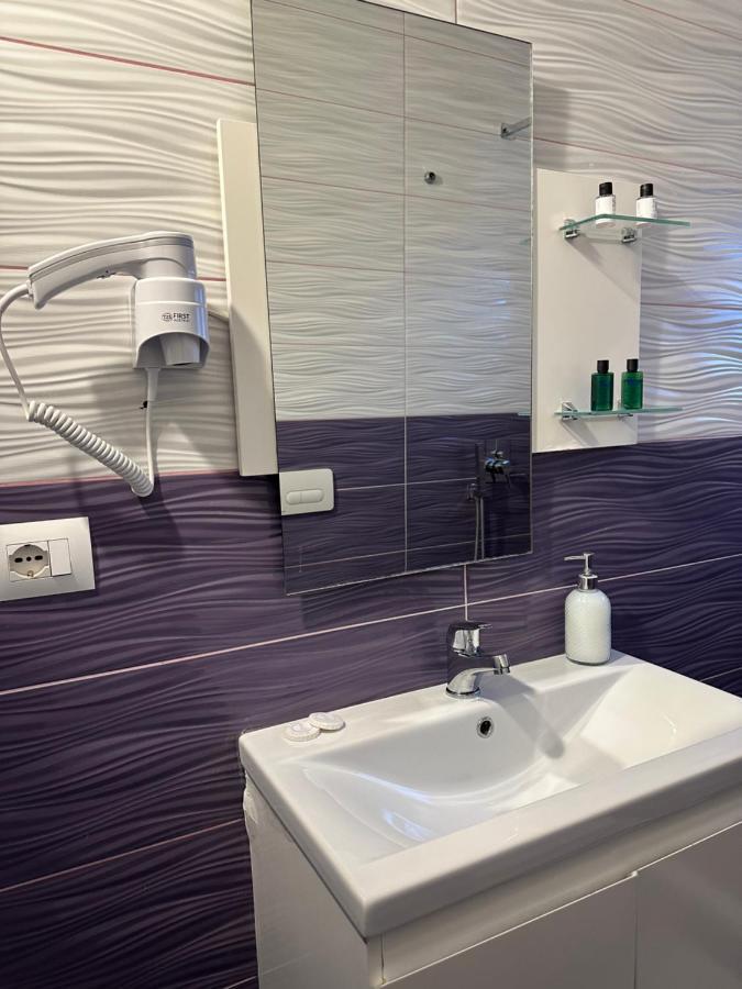 Al Bon Park Hotel Берат Екстериор снимка